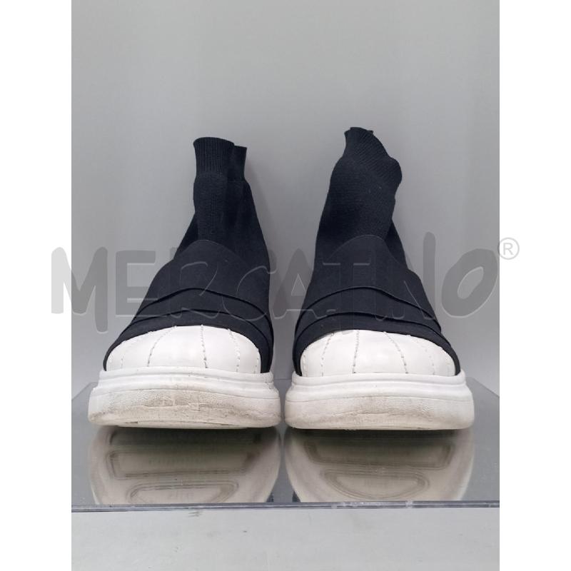 SCARPE DONNA FESSURA NERE E BIANCHE  | Mercatino dell'Usato Moncalieri bengasi 2