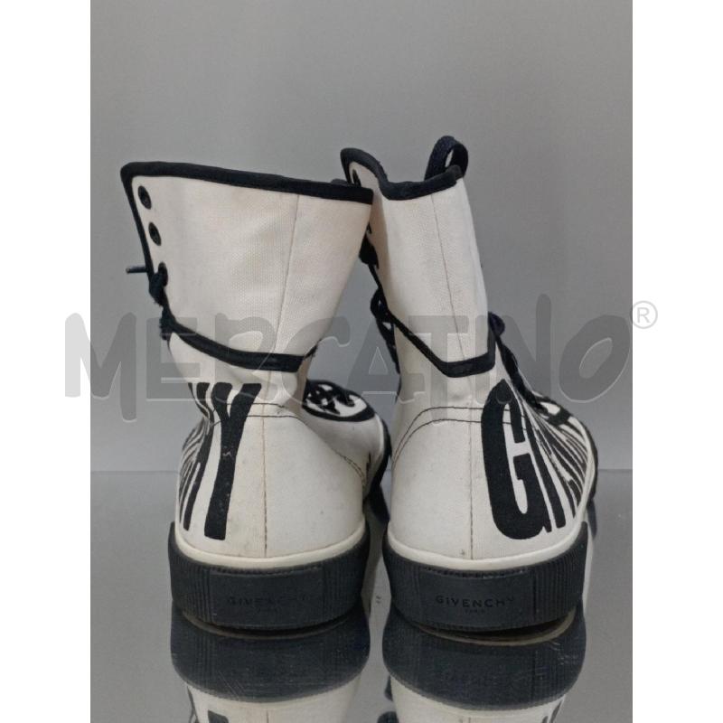 SCARPE DONNA GIVENCHY SNEAKERS BIANCHE CON SCRITTA NERA  | Mercatino dell'Usato Moncalieri bengasi 3