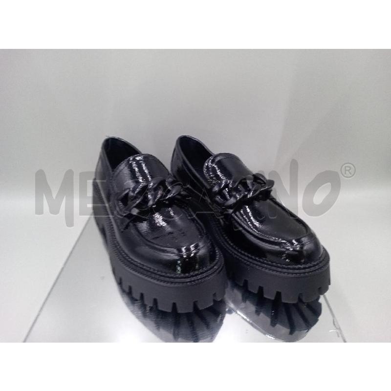 SCARPE DONNA PRIMADONNA NERE EFFETTO LUCIDO | Mercatino dell'Usato Moncalieri bengasi 1