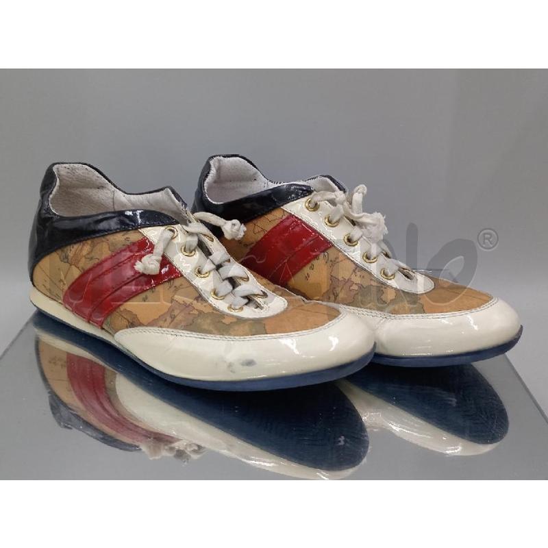 SCARPE DONNA PRIMA CLASSE INSERTI BIANCHI | Mercatino dell'Usato Moncalieri bengasi 1