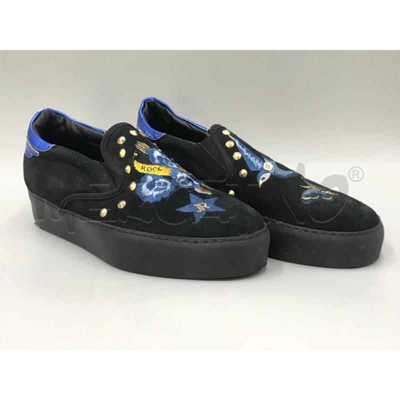 SCARPE DONNA RICHMOND NERE INSERTI BLU | Mercatino dell'Usato Moncalieri bengasi 1
