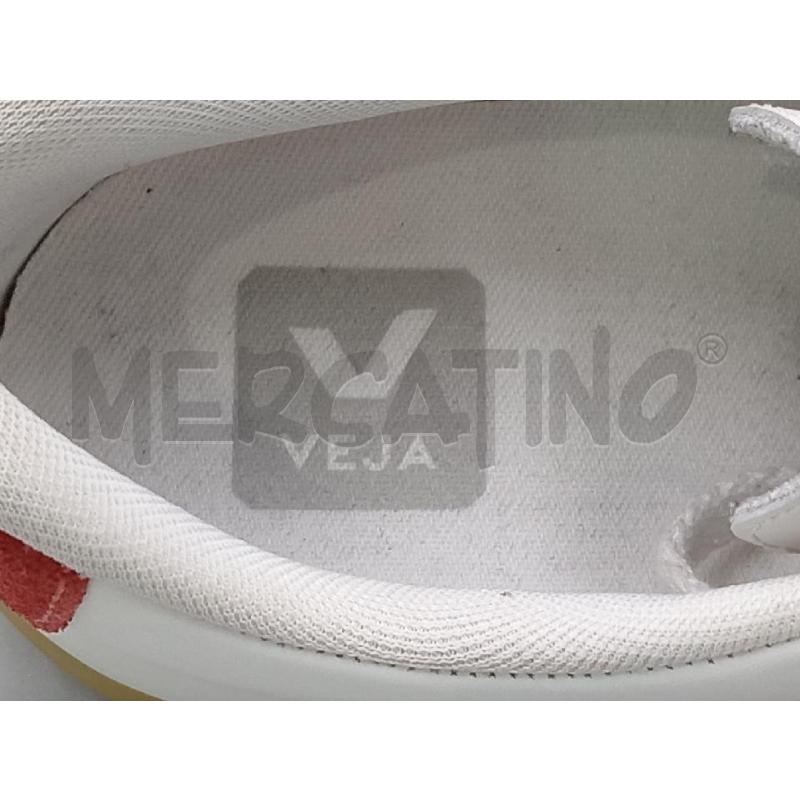 SCARPE DONNA VEJA BIANCHE LOGO ROSSO | Mercatino dell'Usato Moncalieri bengasi 5