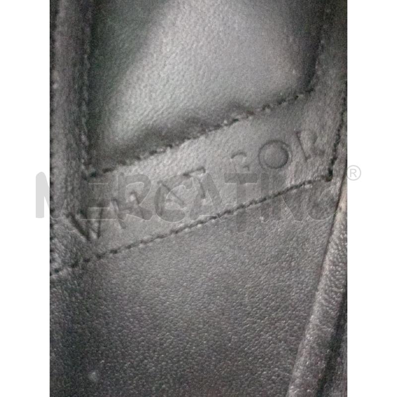 SCARPE DONNA WHAT FOR NERE CONLACCI E BOTTONI DORATI TACCO | Mercatino dell'Usato Moncalieri bengasi 3