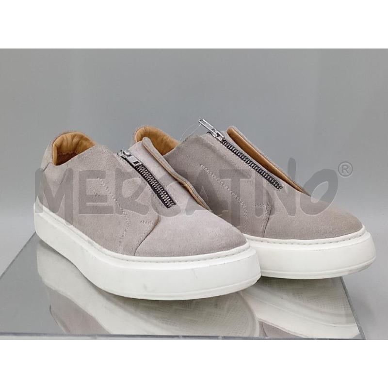 SCARPE UOMO TIGIANO CHIUSURA ZIP SCAMOSCIATA BEIGE  | Mercatino dell'Usato Moncalieri bengasi 1