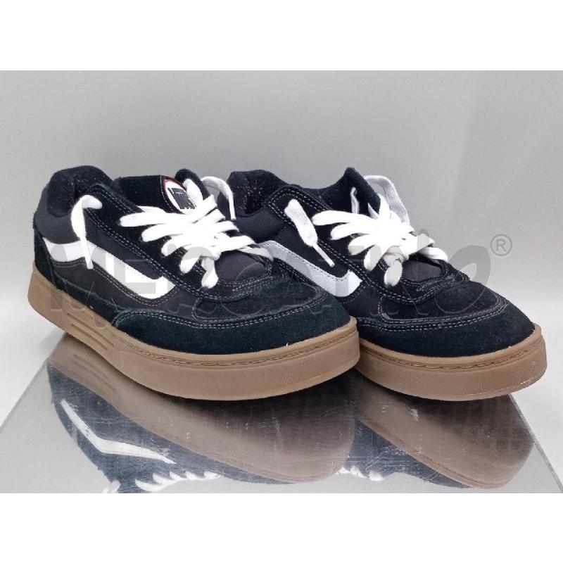 SCARPE VANS NERE | Mercatino dell'Usato Moncalieri bengasi 1