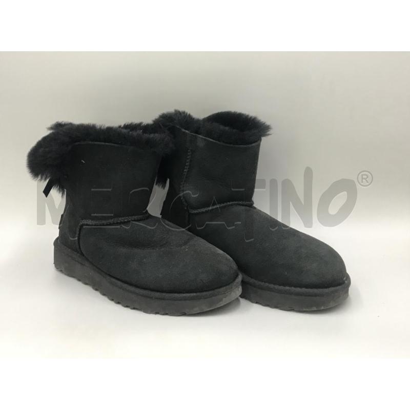 SCARPONI DONNA UGG NERO | Mercatino dell'Usato Moncalieri bengasi 1