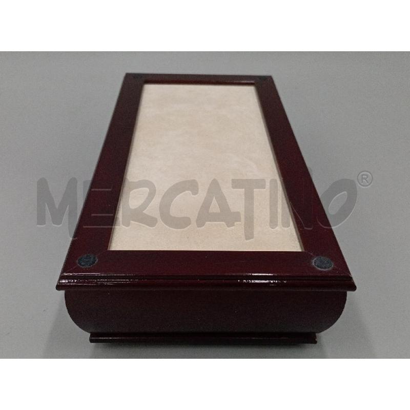 SCATOLA LEGNO C/PLACCA METALLO ARGENTATO S/COPERCHIO | Mercatino dell'Usato Moncalieri bengasi 5