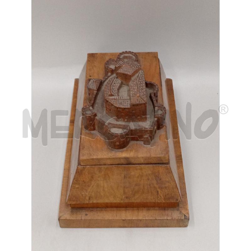 SCATOLA LEGNO CON CASTELLO | Mercatino dell'Usato Moncalieri bengasi 3