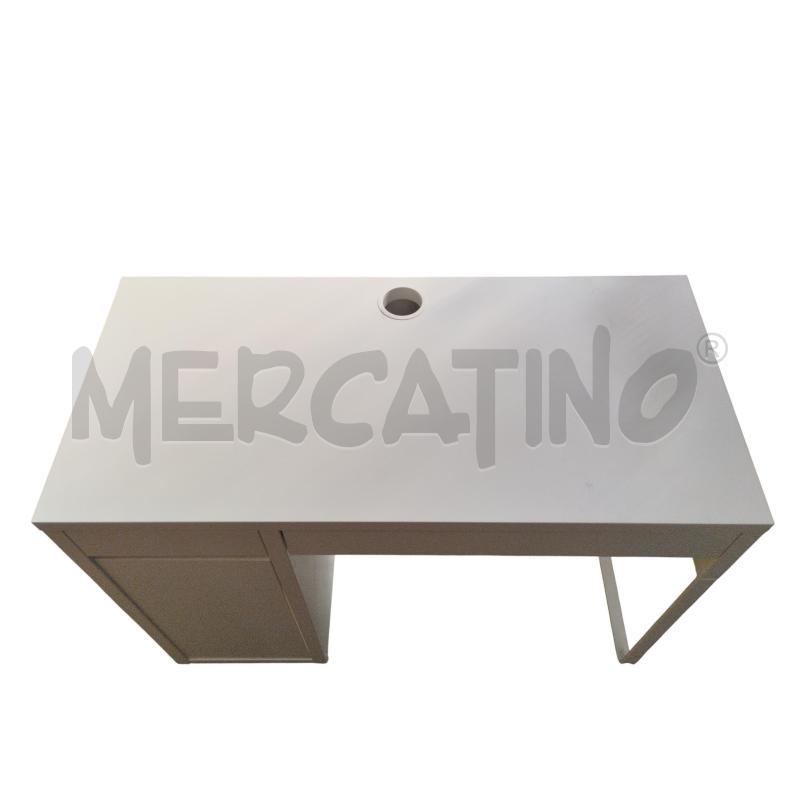 SCRIVANIA IKEA BIANCA C/CASSETTO | Mercatino dell'Usato Moncalieri bengasi 5