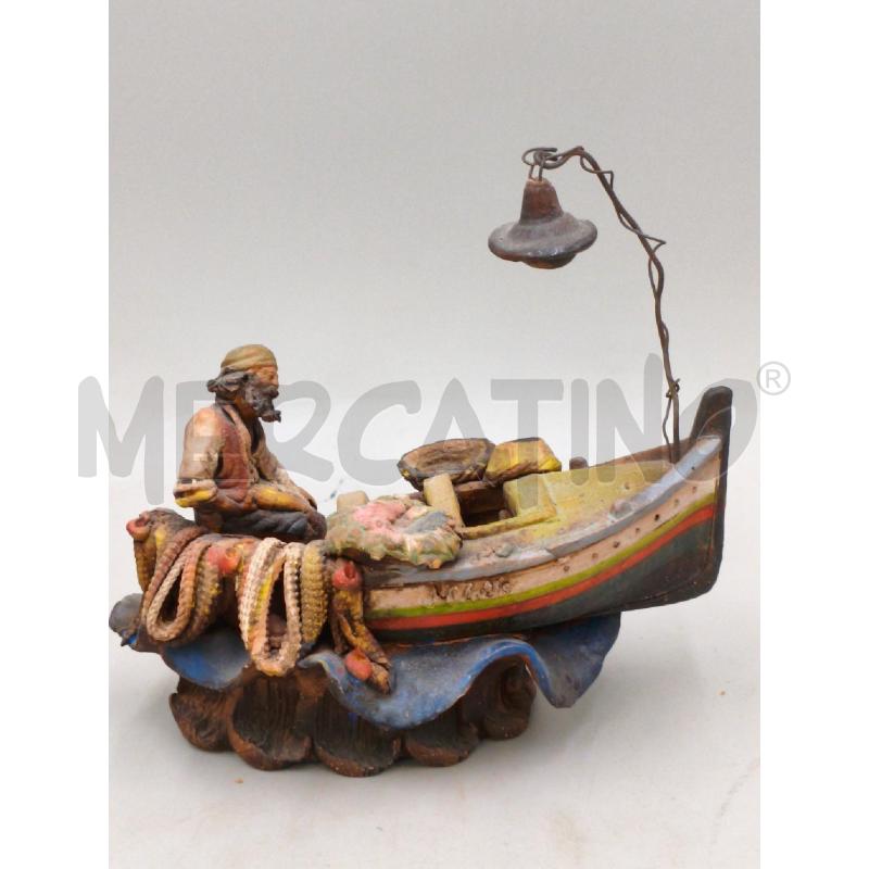 SCULTURA CALTAGIRONE RAFFIGURANTE PESCATORE IN BARCA CON ATTREZZI CM 20 | Mercatino dell'Usato Moncalieri bengasi 1