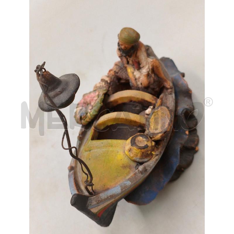 SCULTURA CALTAGIRONE RAFFIGURANTE PESCATORE IN BARCA CON ATTREZZI CM 20 | Mercatino dell'Usato Moncalieri bengasi 4