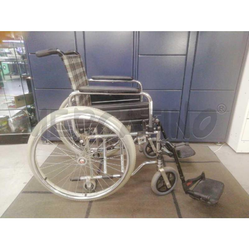 SEDIA A ROTELLE SURACE | Mercatino dell'Usato Moncalieri bengasi 1