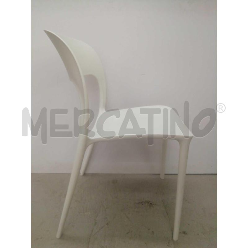 SEDIE PLASTICA PZ. 4 | Mercatino dell'Usato Moncalieri bengasi 2