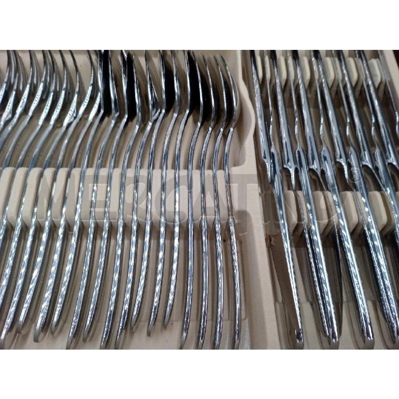 SERVIZIO POSATE INOX FOPPAPEDRETTI  | Mercatino dell'Usato Moncalieri bengasi 4