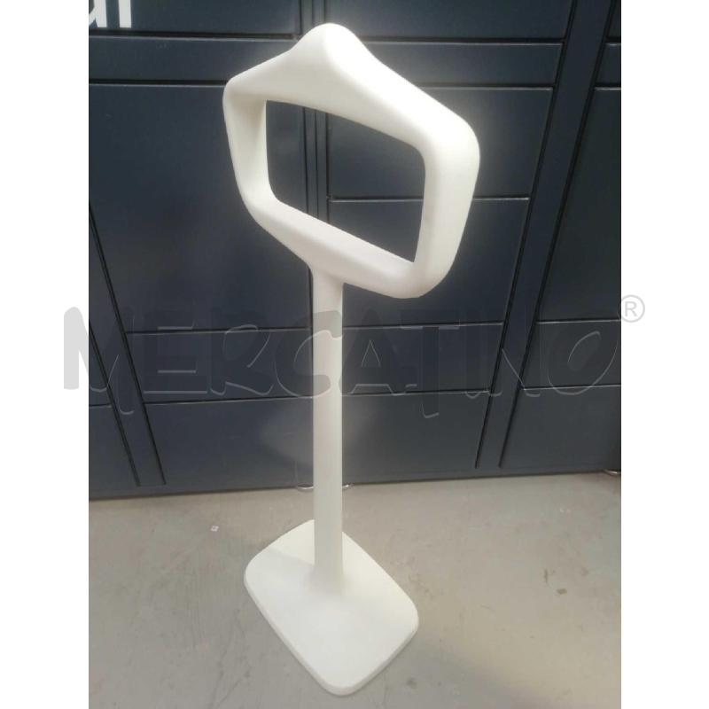 SERVOMUTO PLASTICA BIANCA DESIGN SERVETTO MOD. BOBO  | Mercatino dell'Usato Moncalieri bengasi 2
