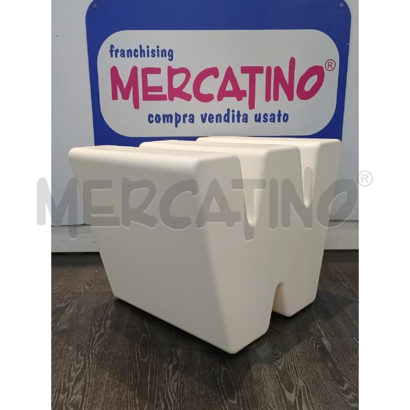 SGABELLO DESIGN KAZUKO OKAMOTO MOD. SLIDE BIANCO FORMA W | Mercatino dell'Usato Moncalieri bengasi 2