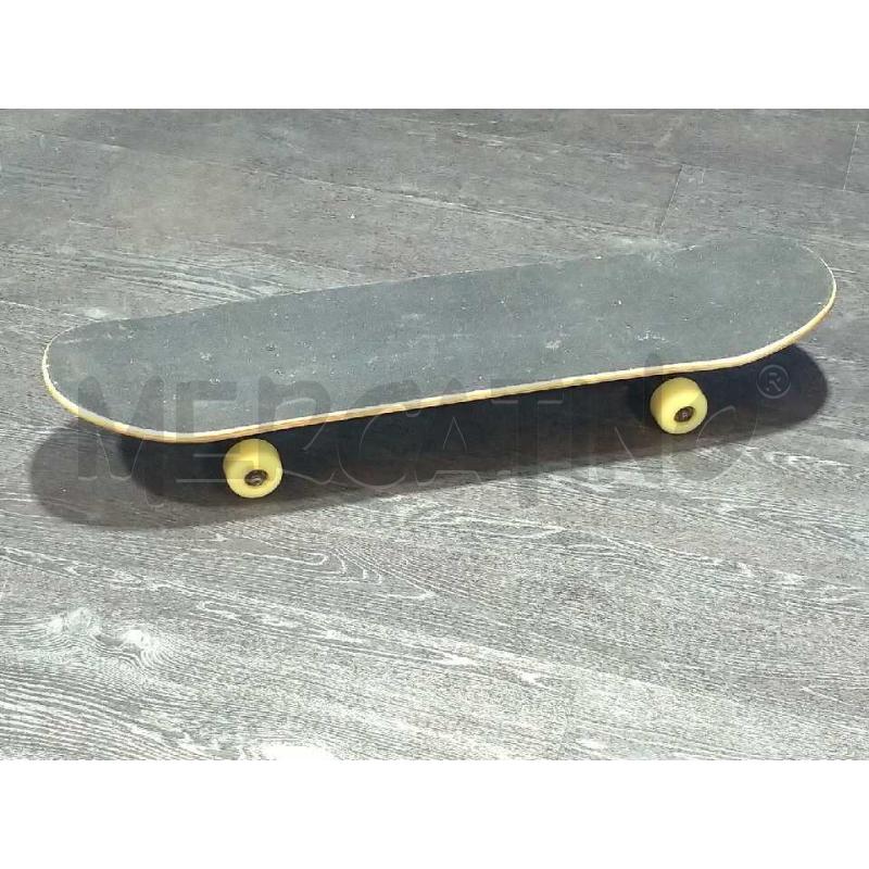 SKATEBOARD DISEGNO SCACCHIERA | Mercatino dell'Usato Moncalieri bengasi 1