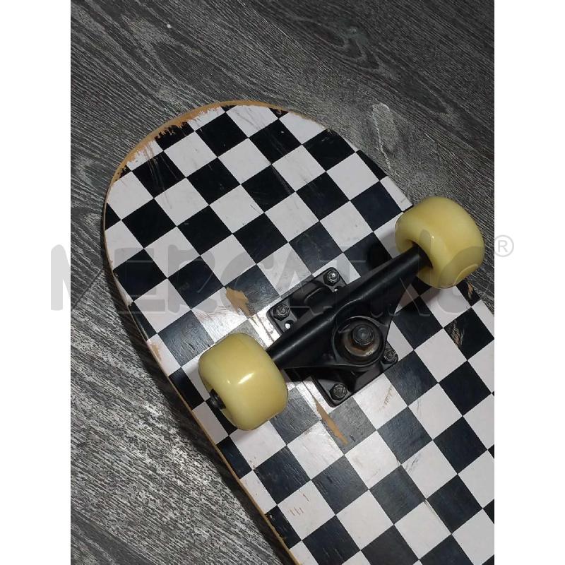 SKATEBOARD DISEGNO SCACCHIERA | Mercatino dell'Usato Moncalieri bengasi 3