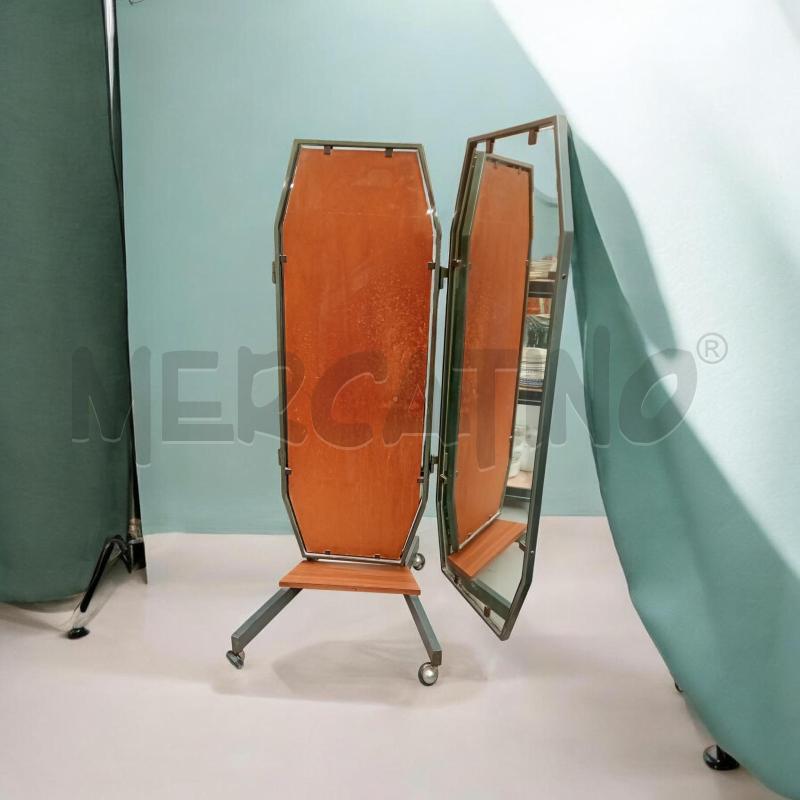 SPECCHIO DA SARTORIA SU RUOTE VINTAGE 3 PANNELLI  | Mercatino dell'Usato Moncalieri bengasi 2