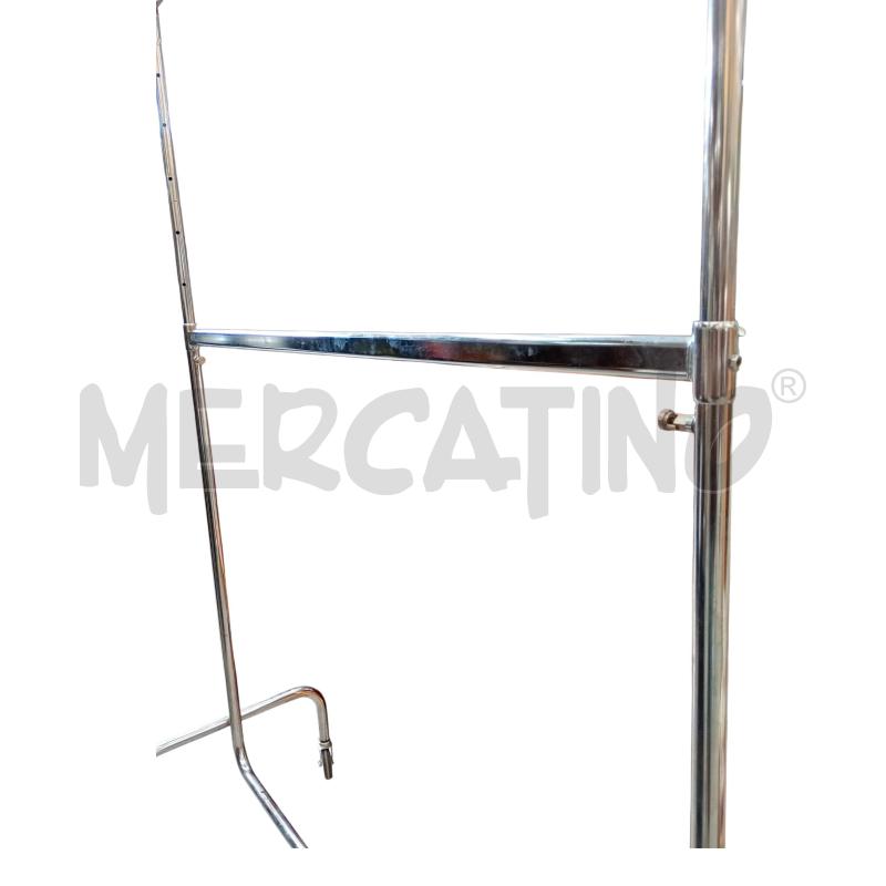 STAND ABBIGLIAMENTO DOPPIO  | Mercatino dell'Usato Moncalieri bengasi 3