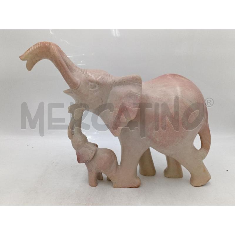 STATUA ELEFANTE CON PICCOLINOI ONICE | Mercatino dell'Usato Moncalieri bengasi 3