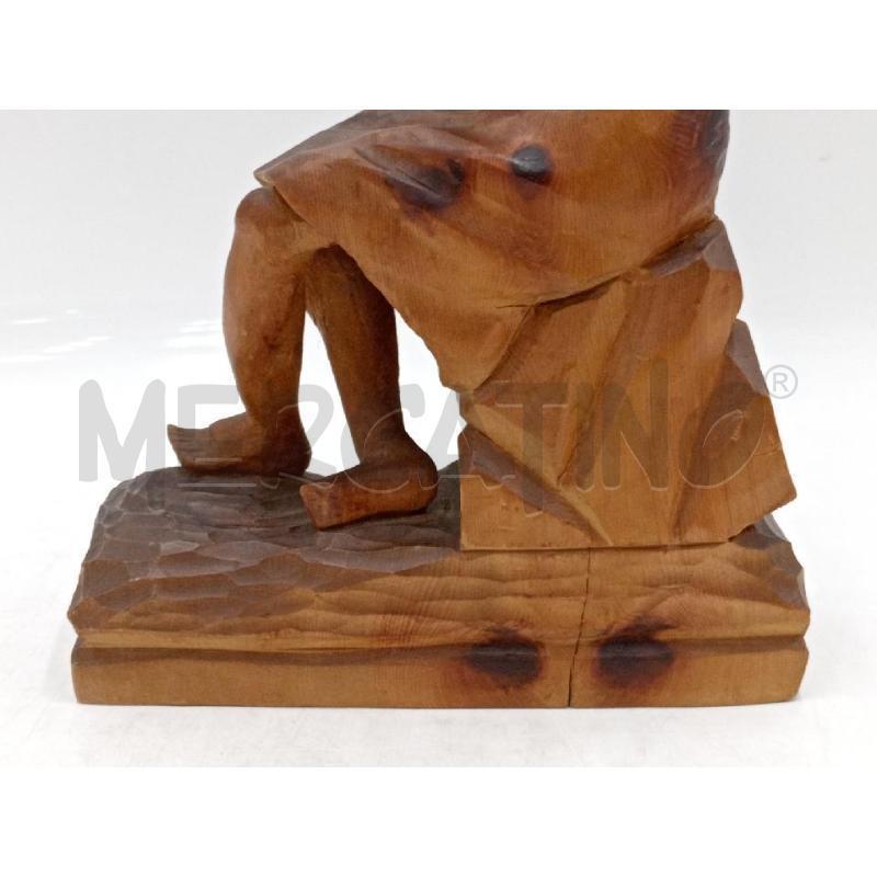 STATUA LEGNO SCOLPITA ARTIGIANALE RAFFIGURANTE DONNA SEDUTA  | Mercatino dell'Usato Moncalieri bengasi 2