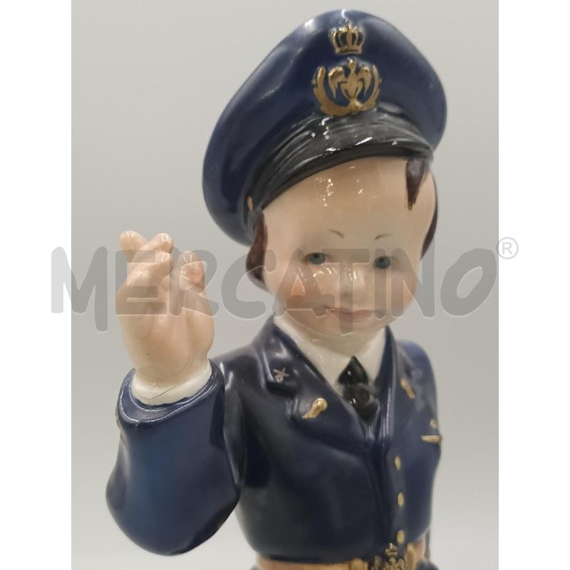 STATUA LENCI AVIATORE BIMBO CORSO URANO | Mercatino dell'Usato Moncalieri bengasi 2