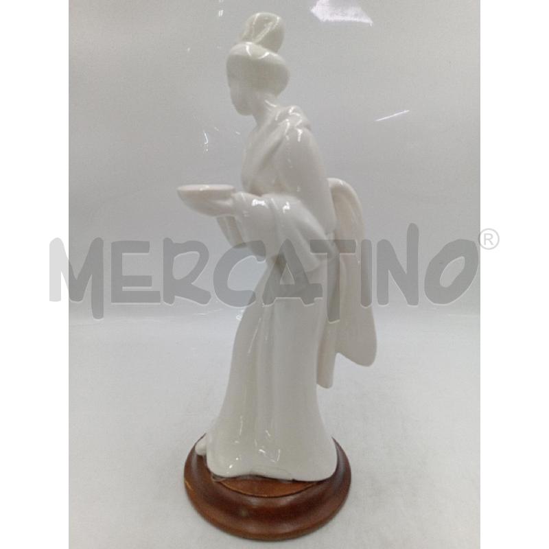 STATUA PORCELLANA GENSHA BIANCA H35 CM | Mercatino dell'Usato Moncalieri bengasi 5