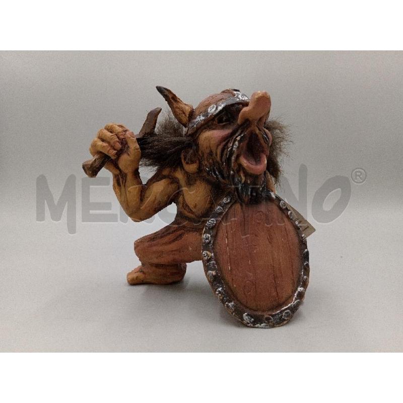 STATUA RESINA NY FORM TROLL VIKING C/SPADA  | Mercatino dell'Usato Moncalieri bengasi 1