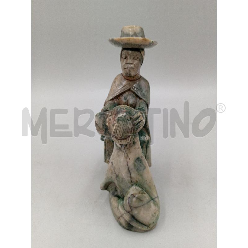 STATUA RESINA SIMIL MINERALE PERSONAGGIO C/CAGNOLINO  | Mercatino dell'Usato Moncalieri bengasi 4