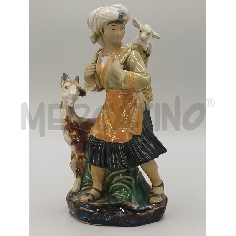STATUA TERRACOTTA RAGGAZO CON PECORA  | Mercatino dell'Usato Moncalieri bengasi 1