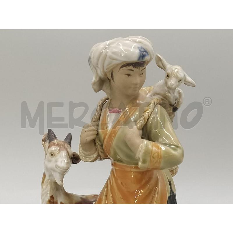 STATUA TERRACOTTA RAGGAZO CON PECORA  | Mercatino dell'Usato Moncalieri bengasi 3