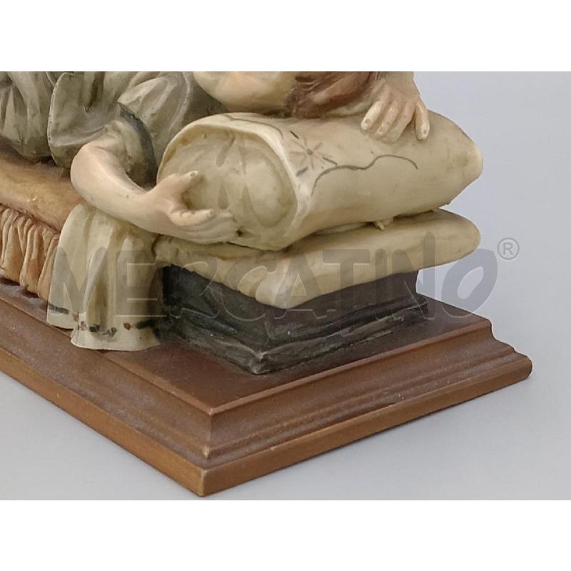 STATUETTA RESINA BAMBINO DORMIENTE C/BASETTA LEGNO  | Mercatino dell'Usato Moncalieri bengasi 2