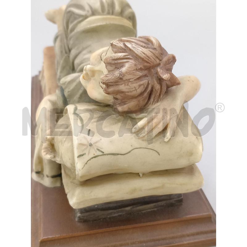 STATUETTA RESINA BAMBINO DORMIENTE C/BASETTA LEGNO  | Mercatino dell'Usato Moncalieri bengasi 5