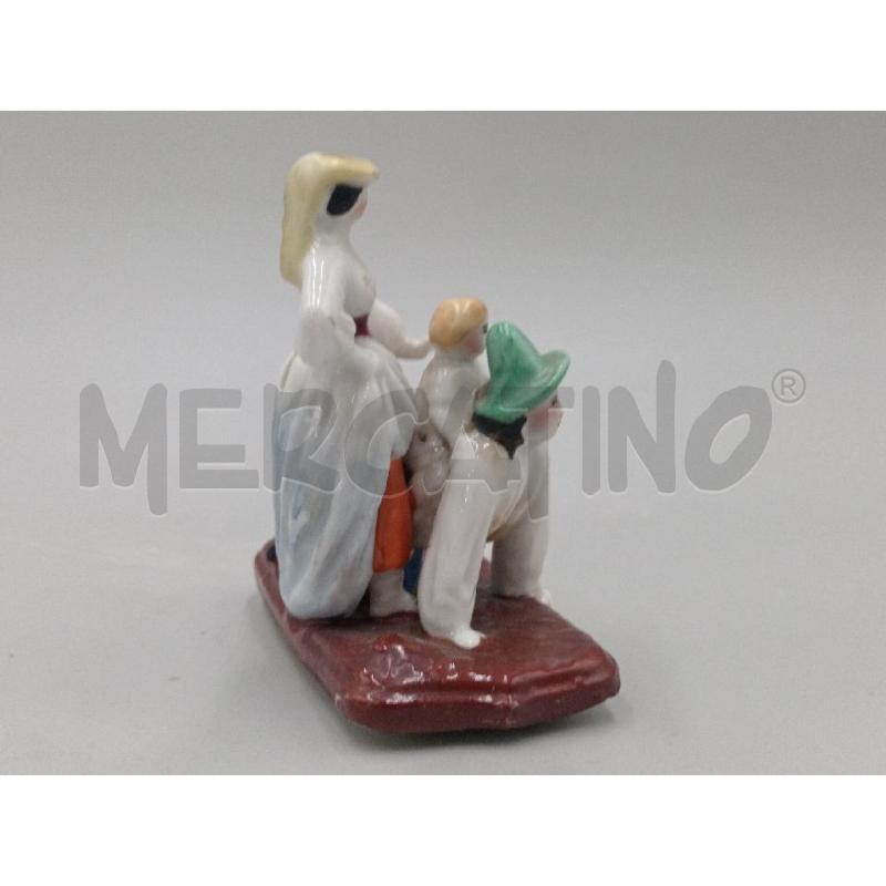 STATUINA VECCHIA COPERCHIO PORCELLANA FAMIGLIA CM 8 | Mercatino dell'Usato Moncalieri bengasi 2