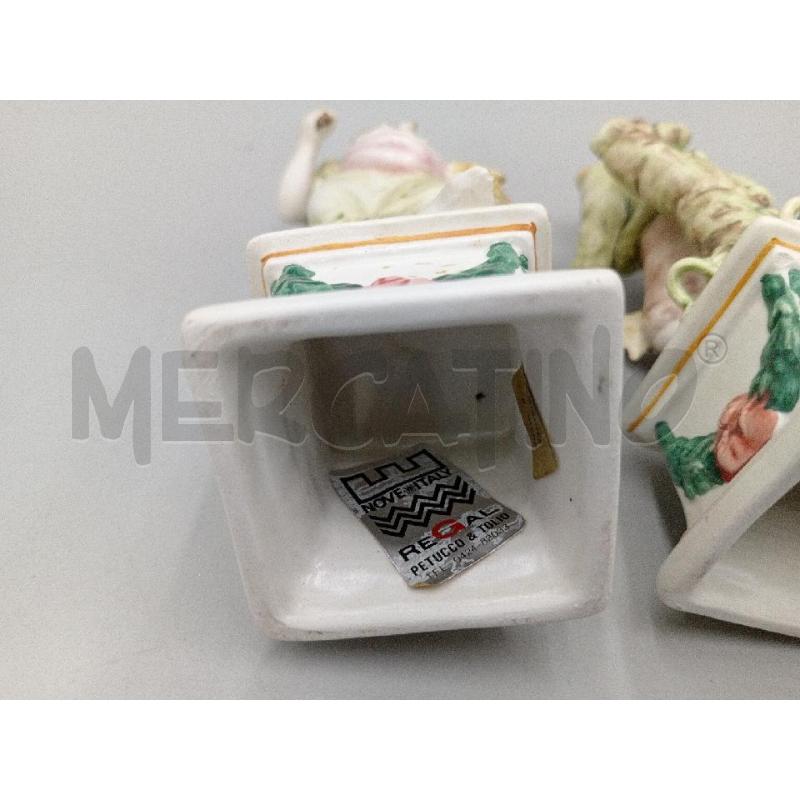 STATUINE COPPIA CERAMICA SU PIEDISTALLO | Mercatino dell'Usato Moncalieri bengasi 4