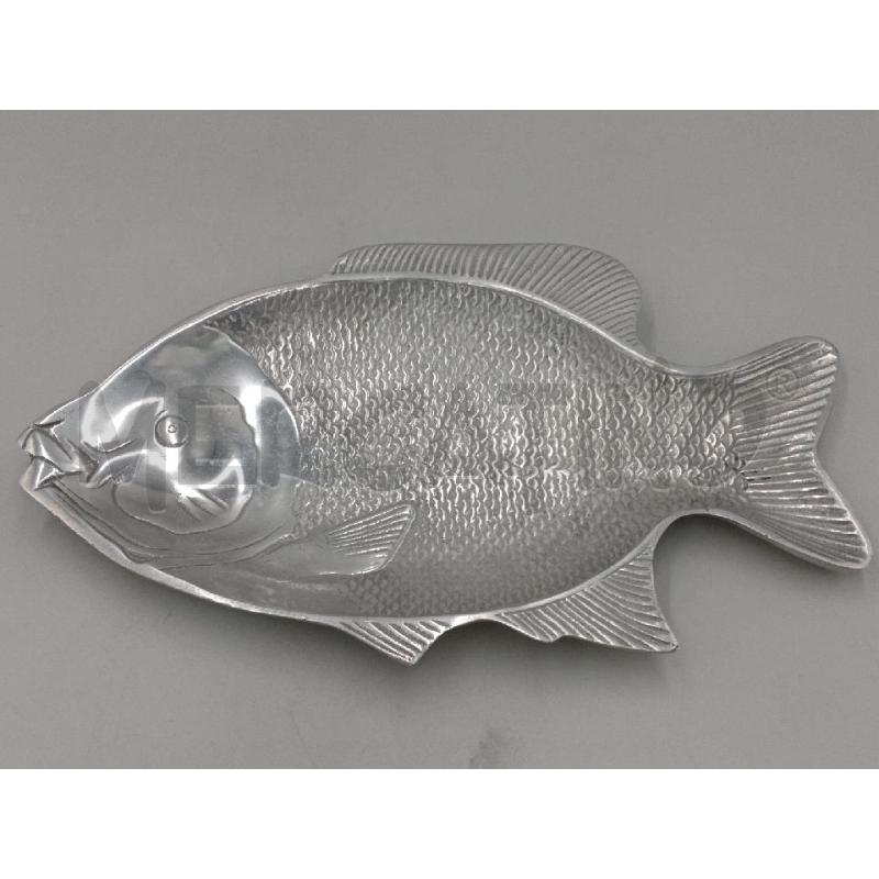 SVUOTA TASCHE PIATTINO PESCE ALLUMINIO CM 33 X 18 | Mercatino dell'Usato Moncalieri bengasi 1