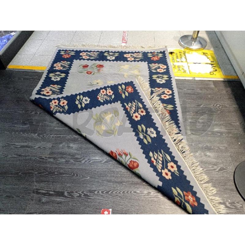 TAPPETO FANTASIA FIORI 180X120 | Mercatino dell'Usato Moncalieri bengasi 5