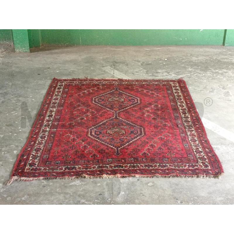 TAPPETO STILE CAUCASICO GEOMETRICO ROSSO  | Mercatino dell'Usato Moncalieri bengasi 1