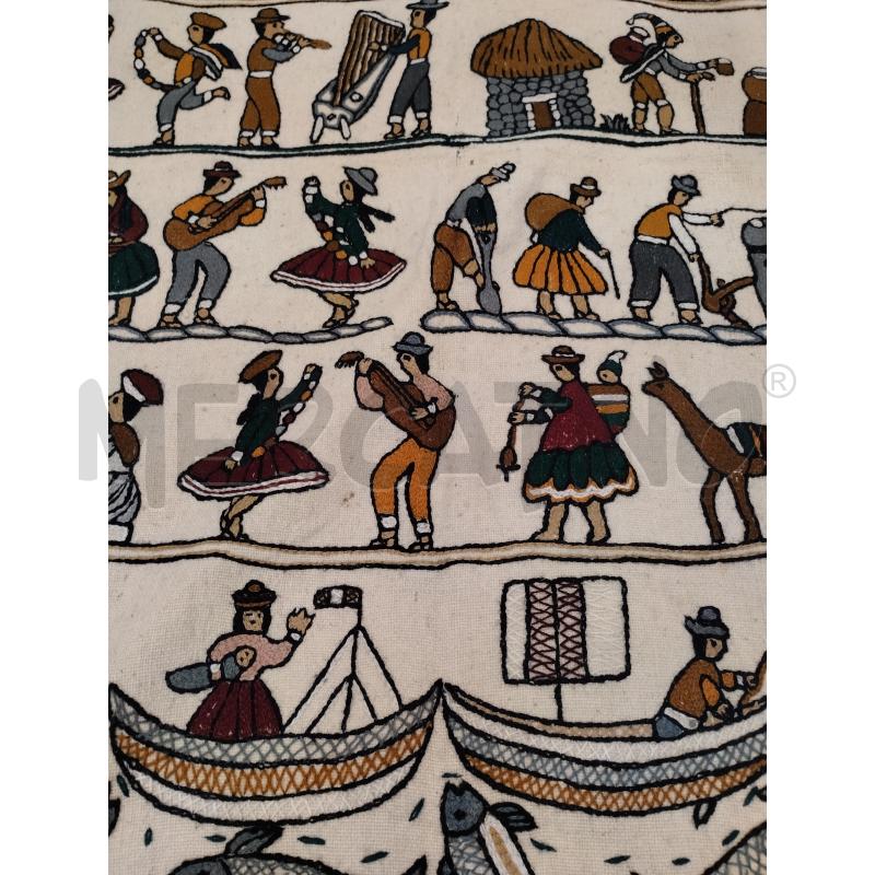 TAPPETO VINTAGE PERUVIANO ARTIGIANALE 140X100 CM C/LAVORAZIONE PERSONAGGI  | Mercatino dell'Usato Moncalieri bengasi 3