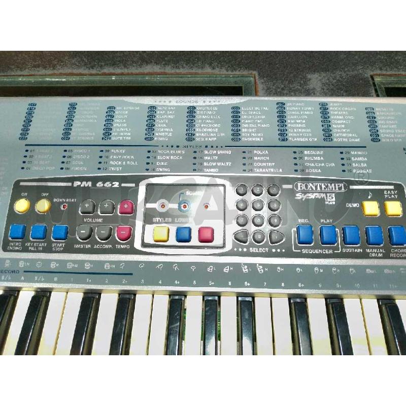 TASTIERA MUSICALE BONTEMPI SYSTEM 5 FUNZIONANTE CON ALIMENTATORE E LEGGIO  | Mercatino dell'Usato Moncalieri bengasi 2