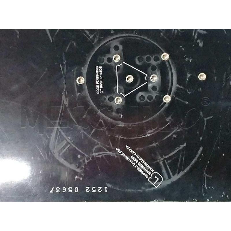 TAVOLA SNOWBOARD BURTON 57 MADE IN CANADA VINTAGE  | Mercatino dell'Usato Moncalieri bengasi 4