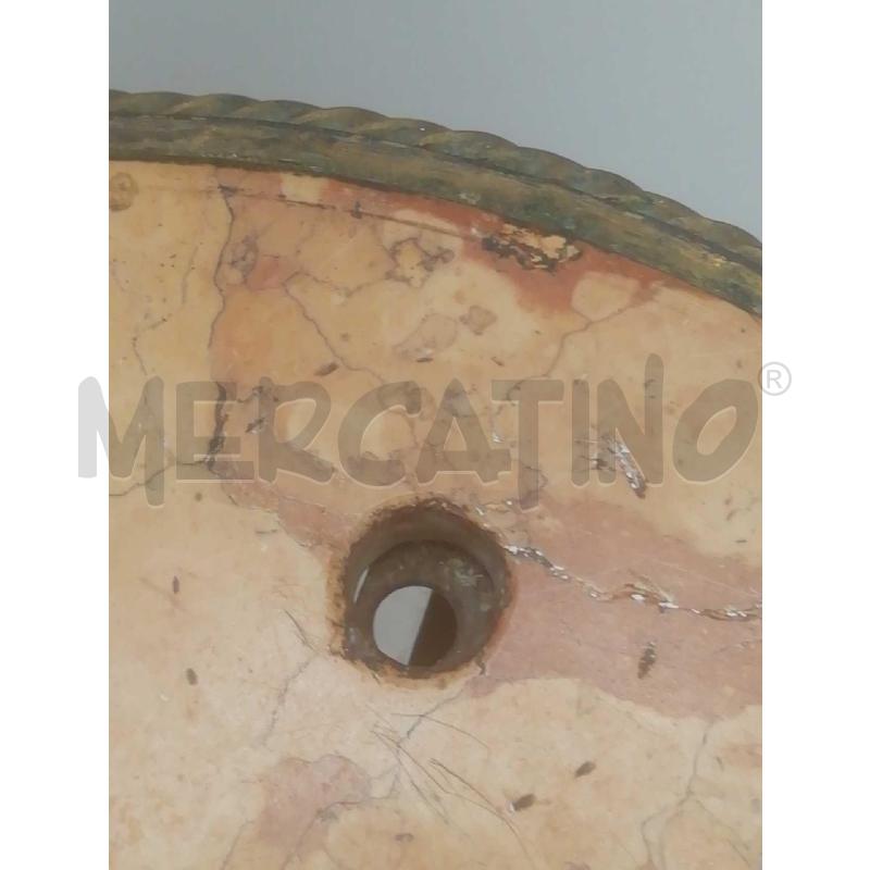 TAVOLINO FERRO BATTUTO DORATO PIANO MARMO VERONA TONDO CON FORO | Mercatino dell'Usato Moncalieri bengasi 3