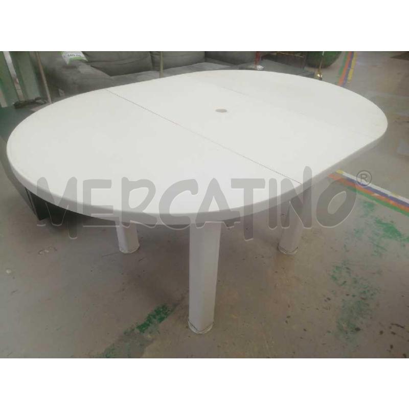 TAVOLINO GIARDINO TONDO PLASTICA BIANCA ALLUNGABILE | Mercatino dell'Usato Moncalieri bengasi 3