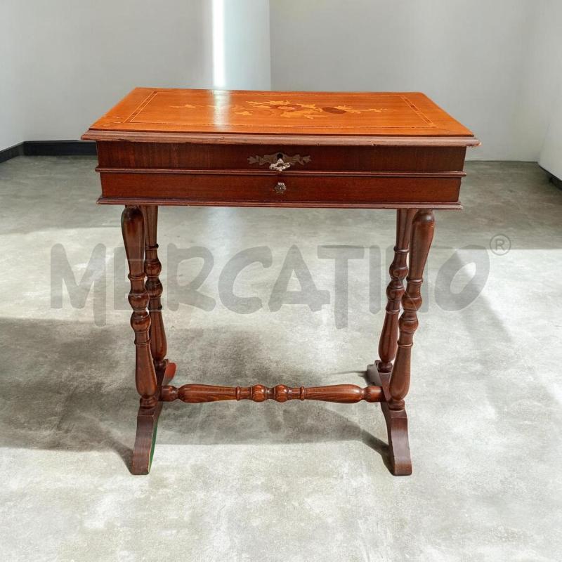 TAVOLINO INTARSIATO LEGNO MARRONE | Mercatino dell'Usato Moncalieri bengasi 1