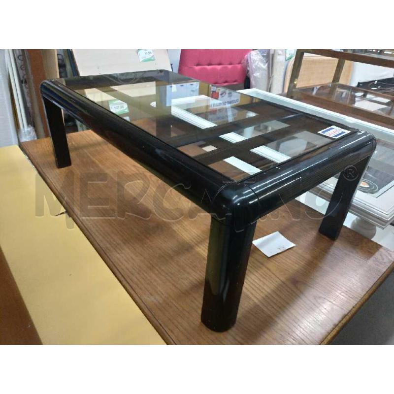 TAVOLINO LACCATO NERO C/RIPIANO IN VETRO  | Mercatino dell'Usato Moncalieri bengasi 1