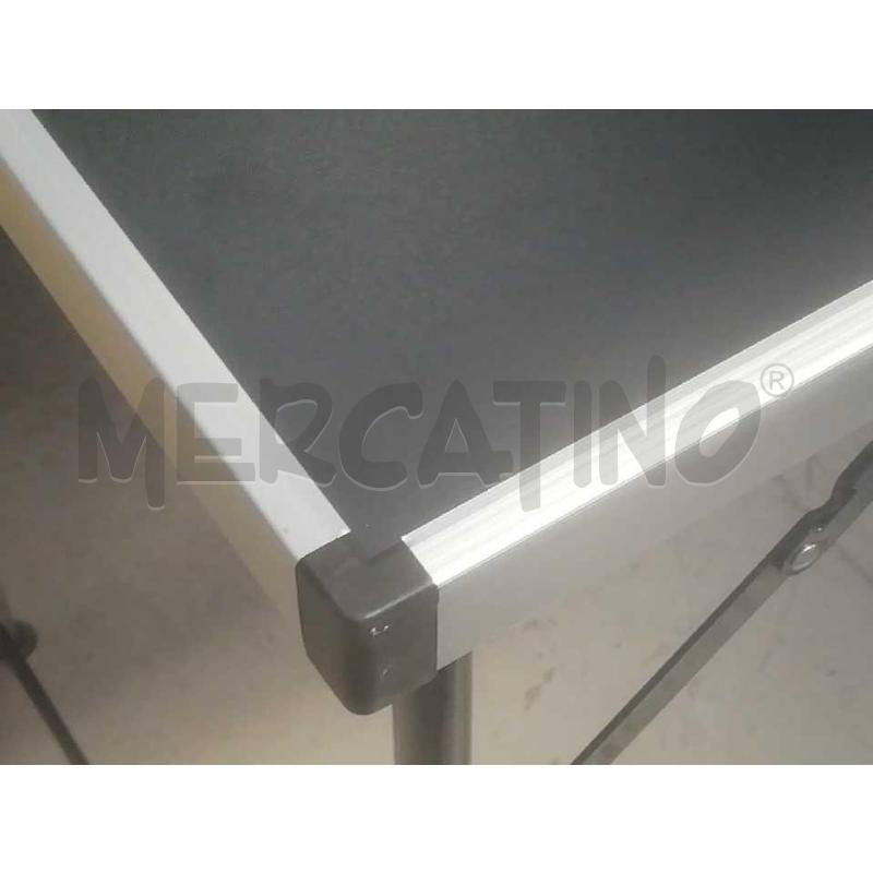 TAVOLINO METALLO ALLUMINIO LEGGERO RICHIUDIBILE  | Mercatino dell'Usato Moncalieri bengasi 5