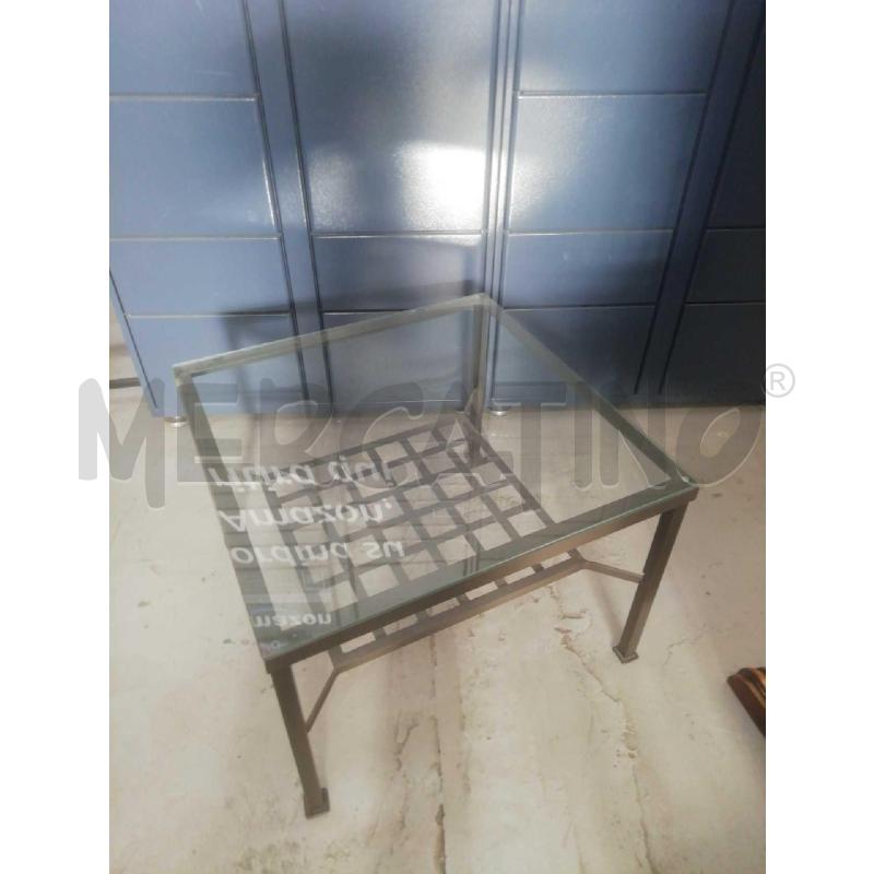 TAVOLINO QUADRATO IKEA C/RIPIANO VETRO | Mercatino dell'Usato Moncalieri bengasi 5