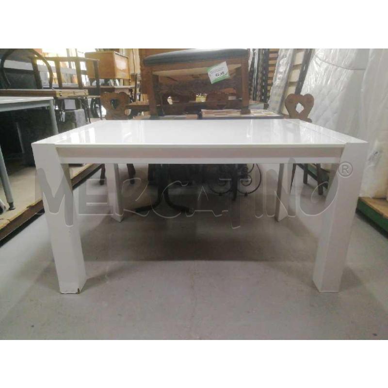 TAVOLO RETTANGOLARE MODERNO BIANCO LACCATO RIPIANO VETRO ALLUNGABILE | Mercatino dell'Usato Moncalieri bengasi 1