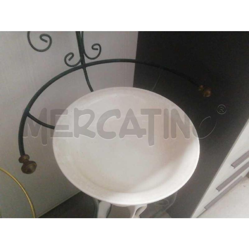TOILETTE CON SPECCHIO E CATINO | Mercatino dell'Usato Moncalieri bengasi 2